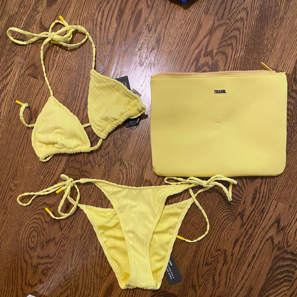 Triangl Bikini